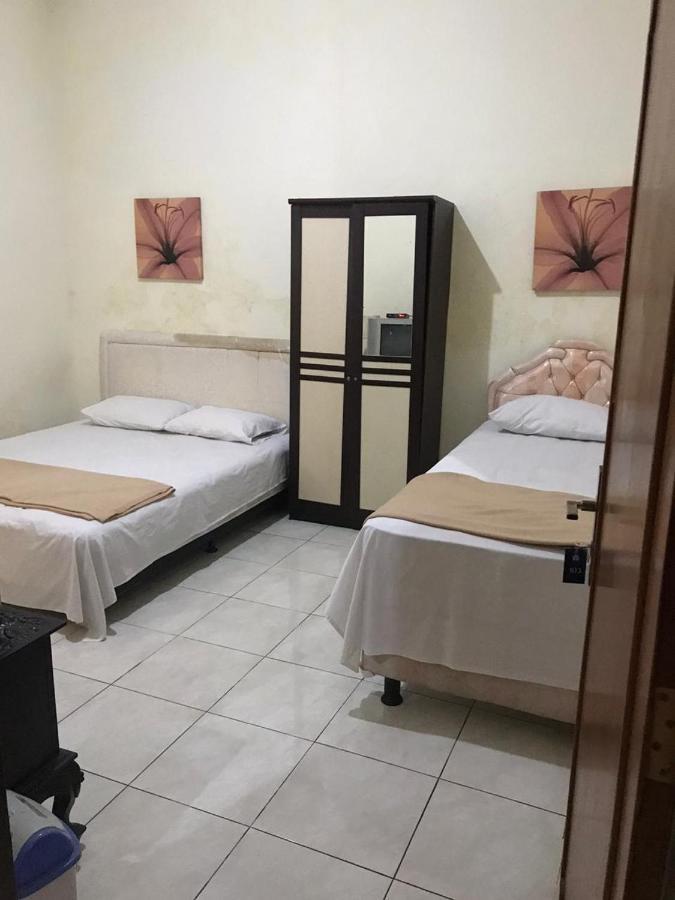 Villa & Guest House Batu Indah Kültér fotó